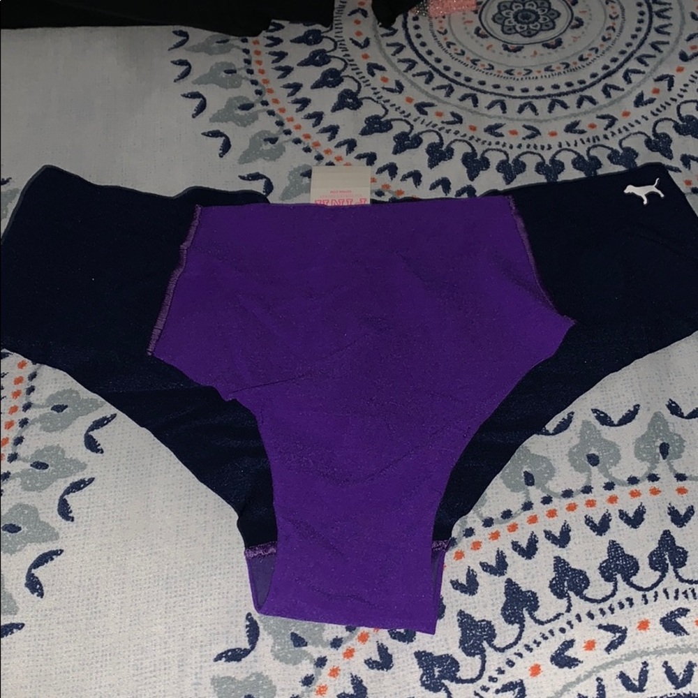 2 brand new pink cheekster